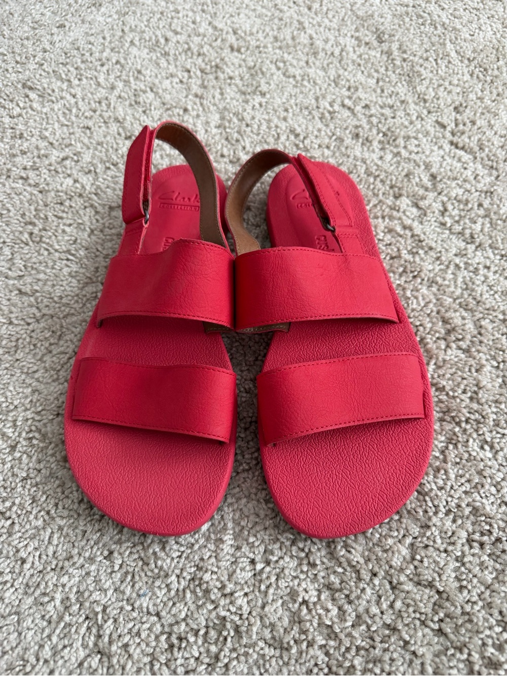 Clarks Red Leather Sandals Women’s Size 10 Comfort Casual